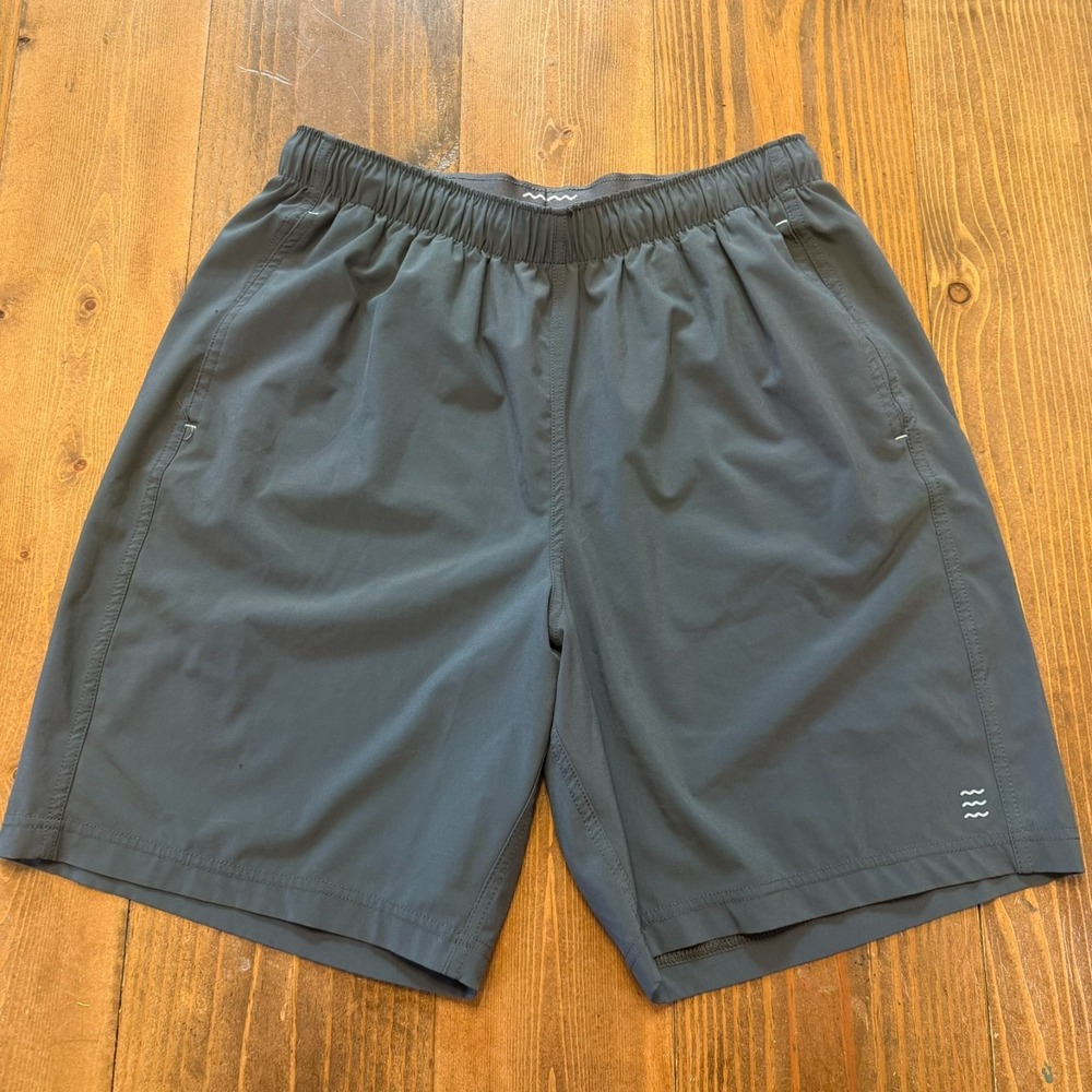 Free Fly Breeze Shorts Medium 8" Unlined Dark Gray Athletic